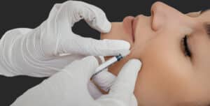 تأثیر دوره قاعدگی بر ماندگاری تزریقهای زیبایی